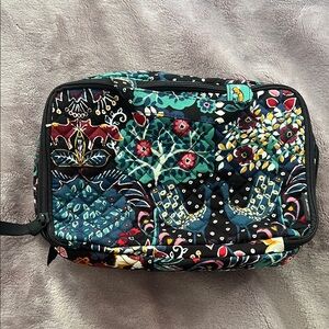 NWT Vera Bradley Black and Blue Quilted Cosmetic Bag